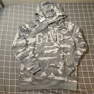 NWT GAP Arch Classic Logo Hoodie Grey Camouflage Hoodie Sweatshirt Men’s Med Lrg